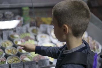 В Гомельской области прорабатывают новую концепцию питания в школьных буфетах