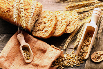 Беларусь больше не закупает зерно, а продает его