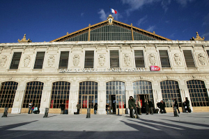 AFP: два человека погибли в результате нападения на вокзале Марселя