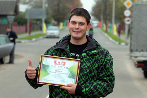 Лучший молодой комбайнер получил награду от «СБ. Беларусь сегодня»