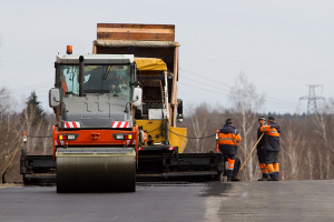 В Беларуси за 4 года планируют отремонтировать не менее 7 тыс. км местных дорог