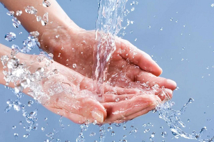 Лукашенко поручил ЖКХ по всей стране обеспечить надлежащее качество питьевой воды