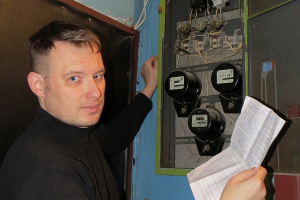 В Витебске электрики-частники навязывали пожилым клиентам бесполезные и очень дорогие услуги
