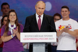 Путин пообещал в ближайшее время принять решение об участии в президентских выборах