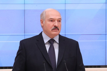 Лукашенко: никаких досрочных выборов не будет