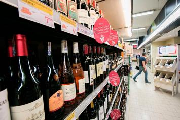 В Литве с 1 января ужесточают отпуск алкоголя
