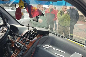 В Буковеле белорусы получили максимальный штраф за георгиевские ленточки в машине