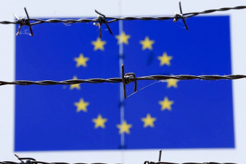 Глава Евросовета не исключает выхода Польши из ЕС