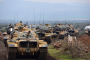 Турецкие танковые колонны атакуют курдов