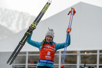 Дарья Домрачева вошла в тройку лучших биатлонисток по количеству личных побед на этапах Кубка мира. Их уже 30