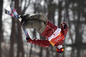 Канадская фристайлистка Кэсси Шарп стала олимпийской чемпионкой в хафпайпе