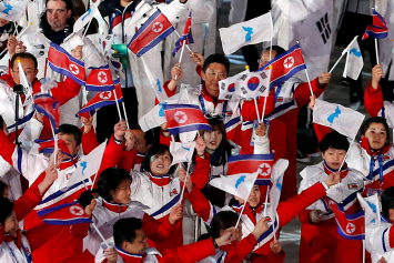 Делегация КНДР завершила визит в Южную Корею, пообещав содействовать миру