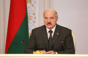 Лукашенко — Правительству: предлагаете за счет врачей и учителей оплатить бесхозяйственность предприятий? Идите домой отдыхать!