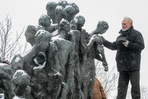 Траурный митинг памяти состоялся в Минске на мемориале «Яма» (ФОТО)
