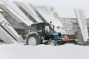 Вчера в Минске более 40 тысяч человек были задействованы в уборке снега