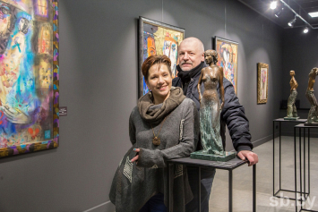 В художественной галерее "Артель" открыта выставка живописи, скульптуры и графики "Аниматоры любви"