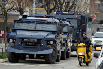 Сербия реагирует на провокации Косово