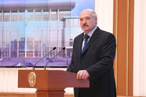 Лукашенко: я требовал и буду требовать своевременной выплаты заработка в АПК