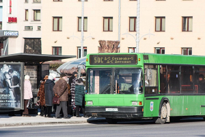 Работа "рыночных" автобусов в Минске скорректирована из-за праздников