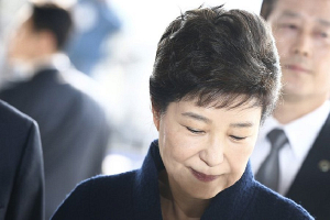 Бывшего президента Республики Корея Пак Кын Хе приговорили к 24 годам тюрьмы