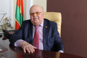 Председатель СПК «Прогресс-Вертелишки» Василий Ревяко: «Хорошие специалисты - это достояние государства и раскидываться ими - большая глупость»