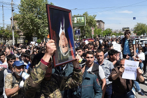 Премьер Армении Серж Саргсян подал в отставку