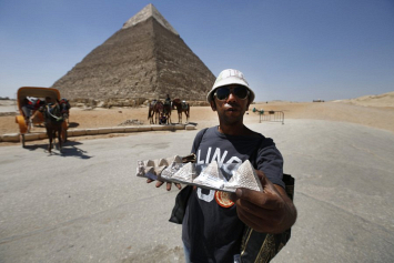 Власти Египта запретят торговцам приставать к туристам