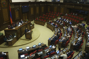 Парламент Армении отклонил кандидатуру Пашиняна на пост премьер-министра страны
