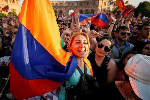 Правящая партия Армении поддержит кандидата от оппозиции