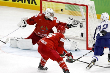 Сборная Беларуси сыграет сегодня с Россией на ЧМ по хоккею