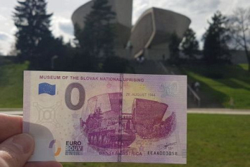 В Словакии ко Дню Победы выпустили сувенирную банкноту в ноль евро