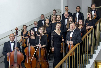 50-летие Государственного камерного оркестра совпало с 50-летием его главного дирижера Евгения Бушкова
