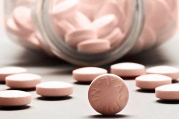 Ученые нашли неприятный побочный эффект аспирина