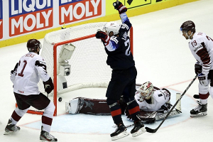 Сборная Латвии уступила в овертайме команде США на ЧМ-2018 по хоккею