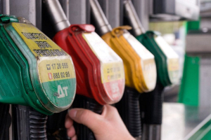 Белнефтехим: стоимость топлива будет зависеть от стоимости нефти