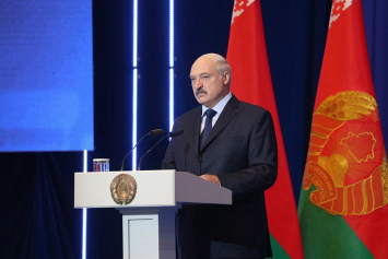 Лукашенко: нужно нарушить монополию диалога только между большими странами