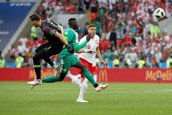 Поляки уступили Сенегалу на футбольном ЧМ в России