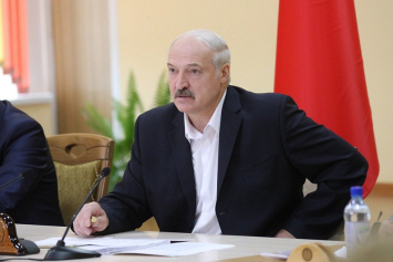 Лукашенко не исключает точечной приватизации сельхозпредприятий 