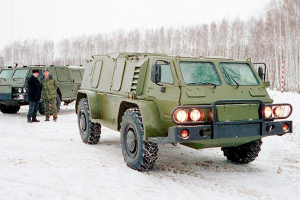 В армии России испытывают бронемашины скорой помощи