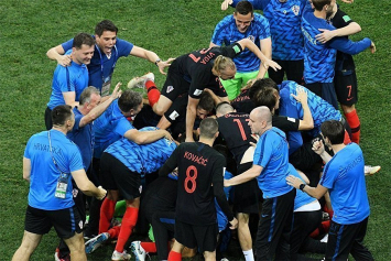 Сборная Хорватии выиграла у Дании и вышла в 1/4 финала ЧМ, где сыграет с Россией