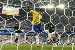 Сборная Бразилии уверенно вышла в четвертьфинал ЧМ-2018