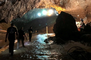 Из пещеры в Таиланде спасены все школьники и их тренер