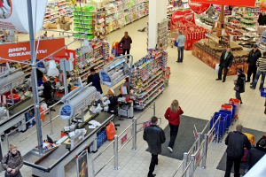 Число магазинов выросло в Беларуси за полугодие на 5%, интернет-магазинов – на 10%