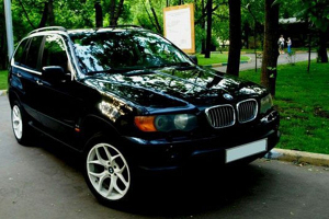 У гродненца конфисковали BMW Х5, купленный в кредит