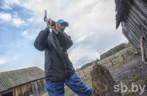 Бывший гандболист минского СКА Александр Мосейкин живет отшельником на хуторе вдали от Минска