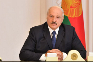 Лукашенко назвал глупостью домыслы о временном характере нового Правительства