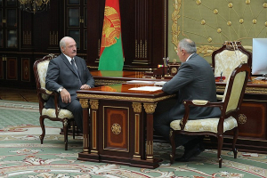 Президент провел рабочую встречу с Премьер-министром