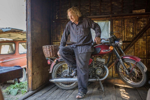 Отшельник из Буда-Кошелевского района уже 62 года живет без воды, газа и паспорта
