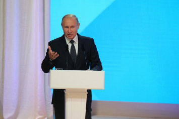 Путин: Беларуси и России по силам вывести взаимную торговлю на уровень в 50 млрд долларов