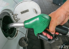 Вице-премьер рассказал, сколько должен стоить бензин в Беларуси